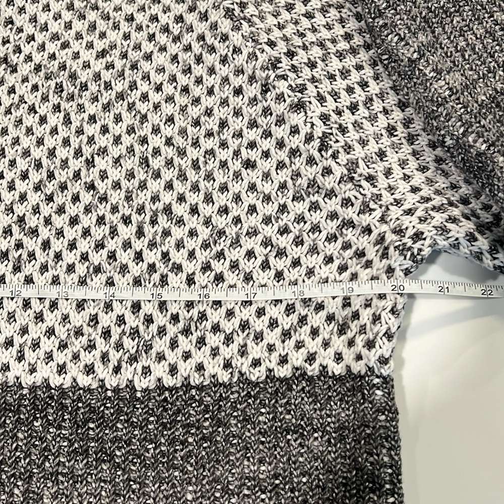 Prana - grey and white, “Abelle” tunic sweater, M, open weave - Picture 11 of 12